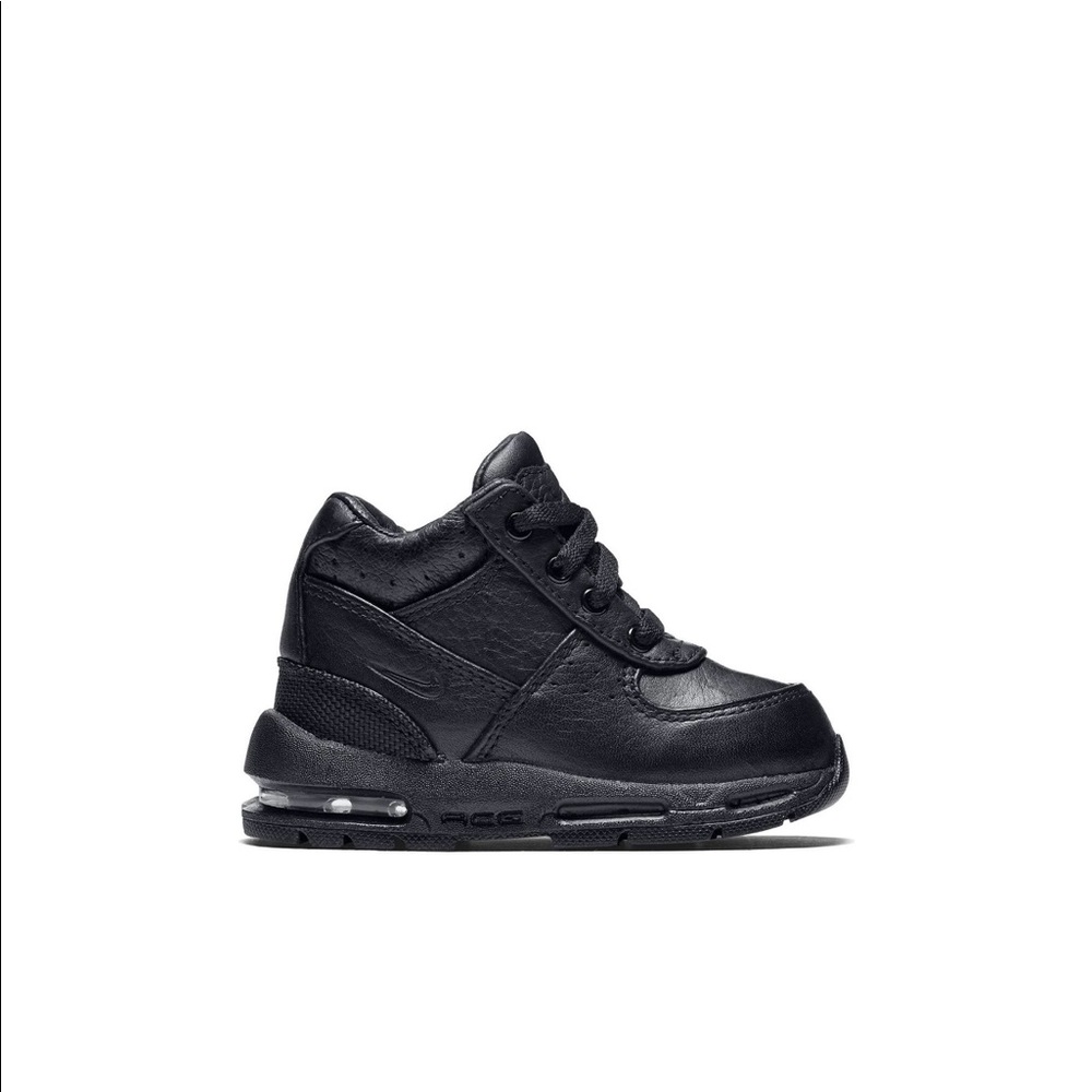 Nike Goadome